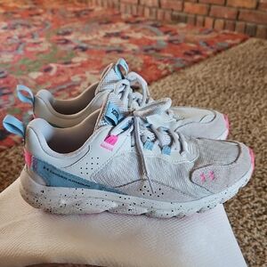 Under Armour Charged Verssert SPKLE UA Gray and Pink Running W Sz 10